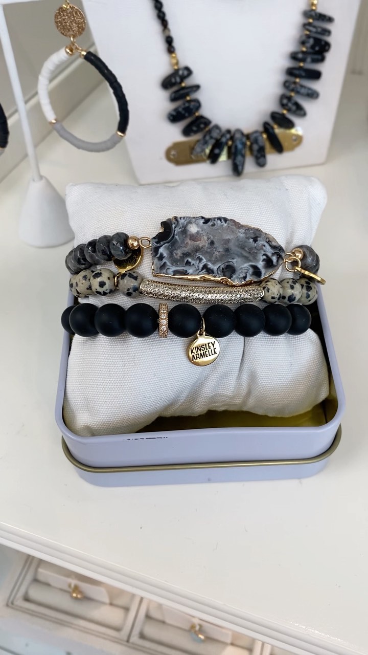 Agate Collection - Smoky Bracelet | Kinsley Armelle® Official