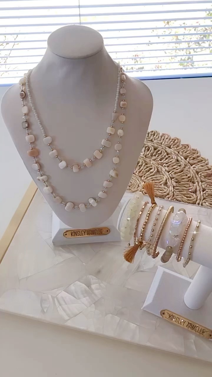 Seaside sales pearl necklace