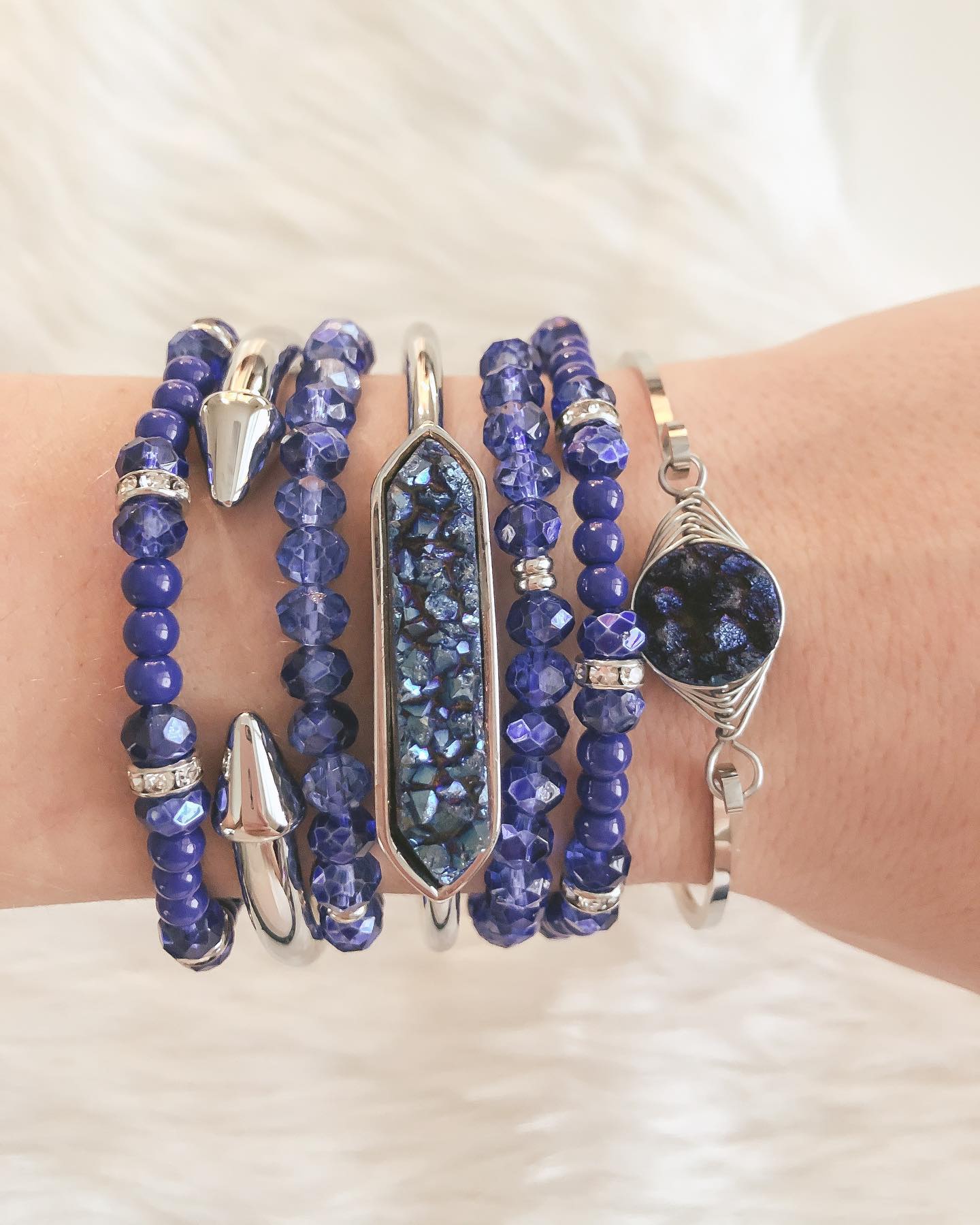 Iridescent/Metallic online Blue & Purple With Hints Of Silver/Cream Toned Bracelet Stack - 5 Piece